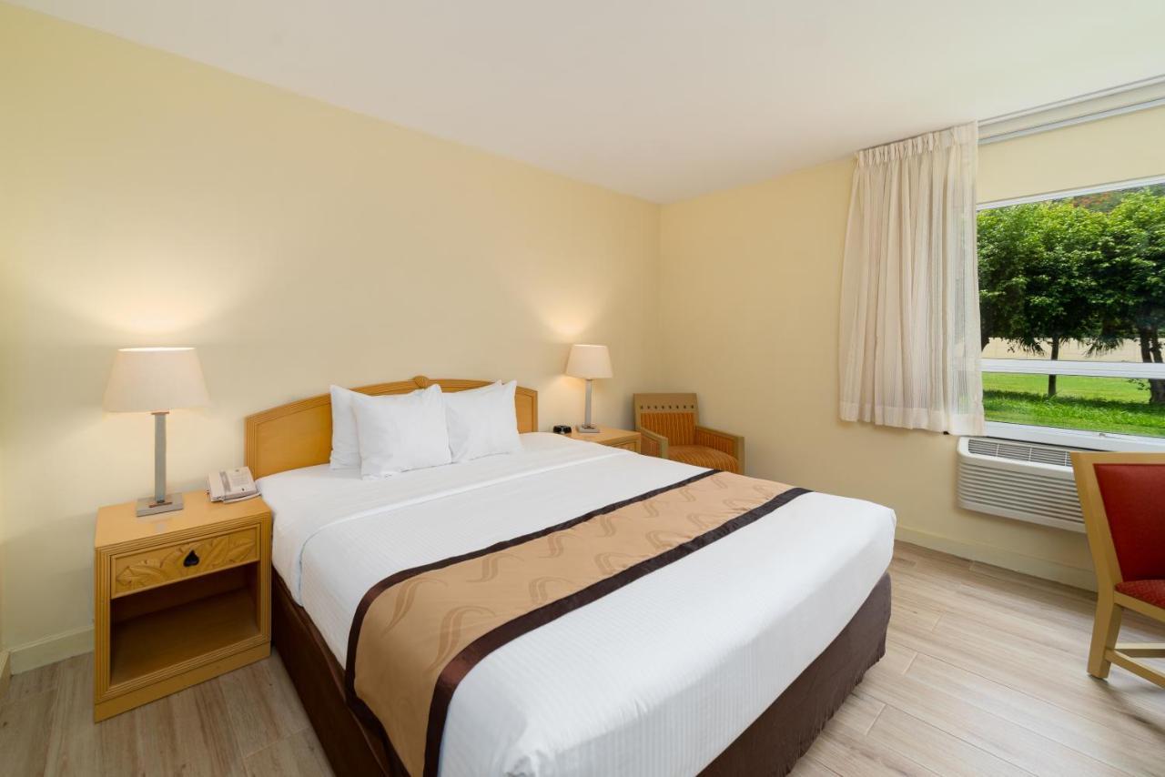 Quality Hotel Real Aeropuerto San Salvador San Luis Buitenkant foto